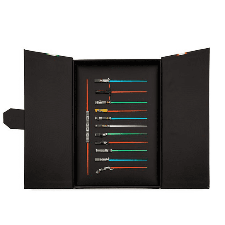 Disney Store Star Wars Lightsabers Limited Edition Pin Set