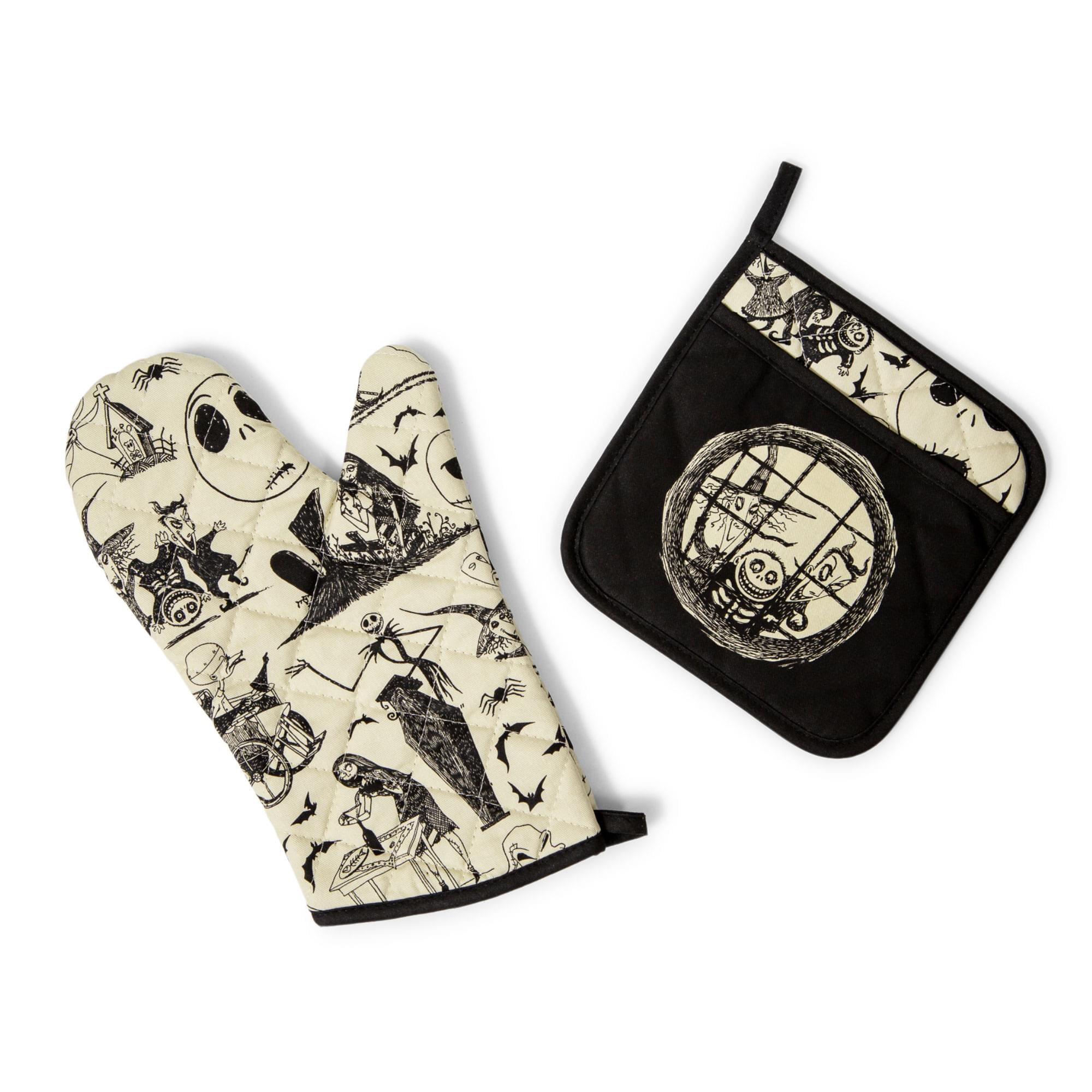 Nightmare Before Christmas Cotton Oven Mitt and Pot Holder Set