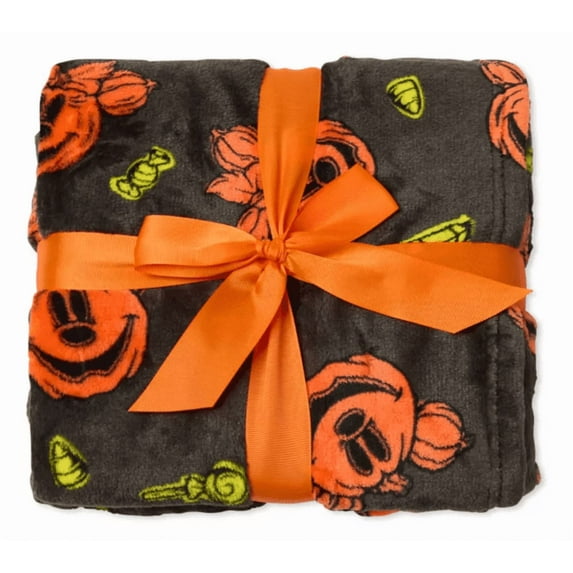 Disney Throw Blanket - Halloween Mickey and Minnie Pumpkins