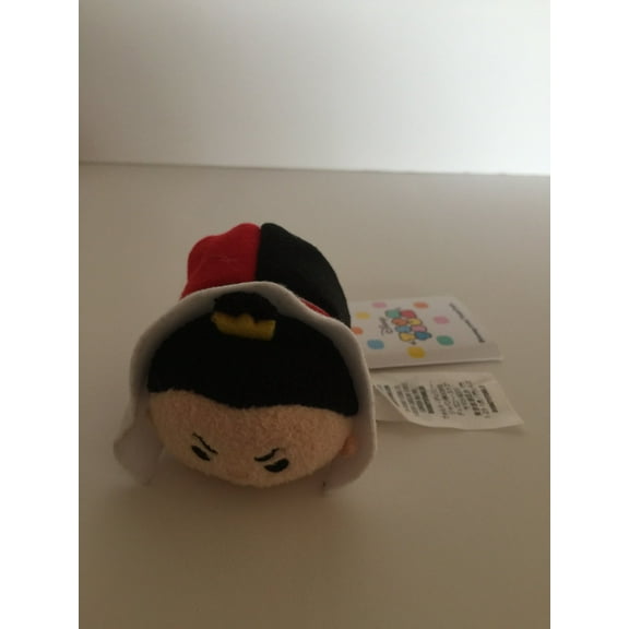 Disney Usa Alice in Wonderland Queen of Hearts Mini Tsum Tsum Plush New W Tags