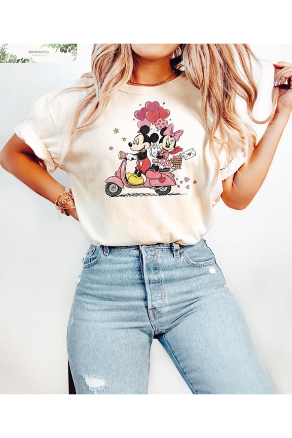Disney Valentines Day Vintage Mickey Minnie Cute Lovers Romantic Apparel T-Shirt All size S-3XL