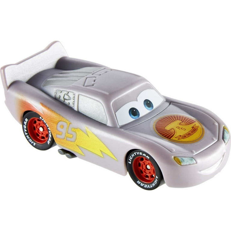  Disney Pixar Cars Road Trip Lightning McQueen 1:55 Scale : Toys  & Games