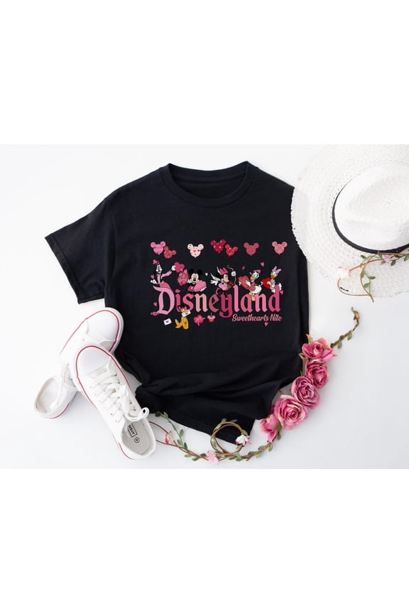 Disneyland Sweethearts Nite Disney Mickey Friends Valentine'S Day Lover Couples T-Shirt All size S-3XL