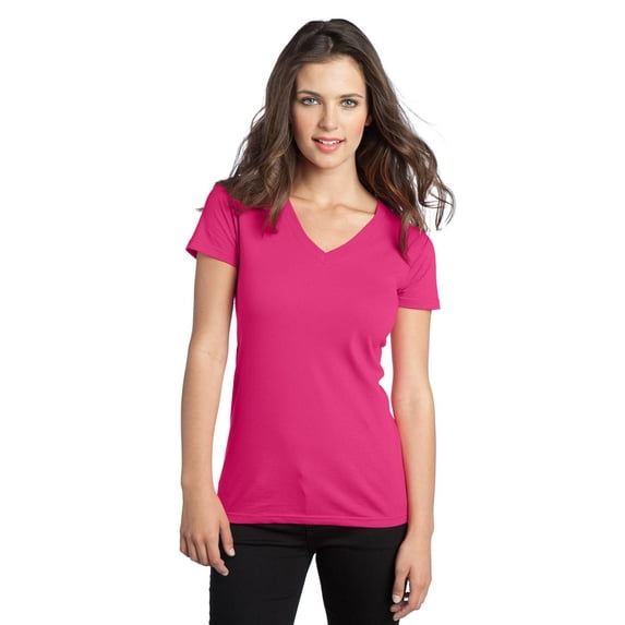 District Threads Juniors Concert Tee V-Neck. Dark Fuchsia. XS.
