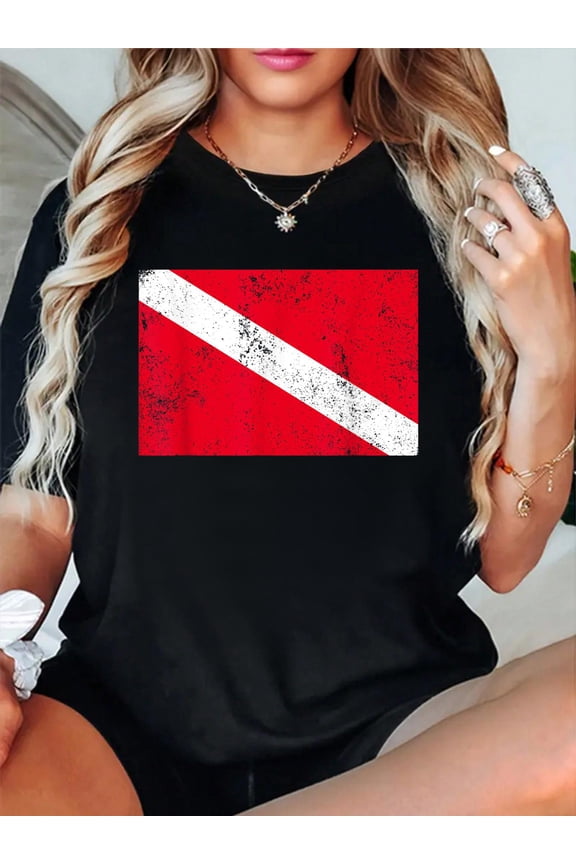 Diver Down Flag Scuba Diver Love Ocean Scuba Diving T-Shirt casual short sleeve crew neck cotton tee tops for women