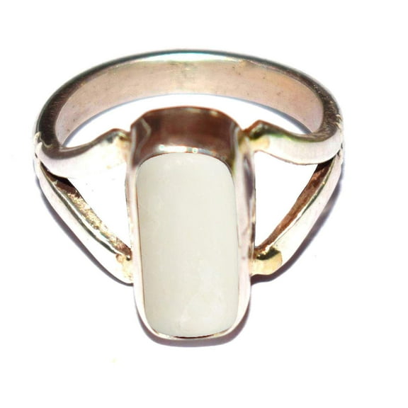 Divya Shakti 7.25-7.50 Carat White Coral Moonga Munga Gemstone Silver Ring For Men & Women