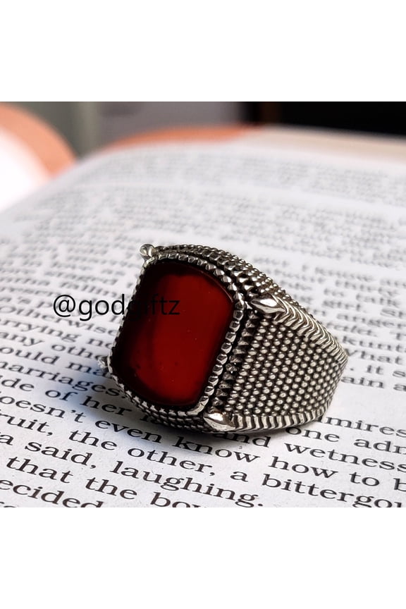Carnelian Signet Ring: 925 Sterling Silver Cushion Cut Stone
