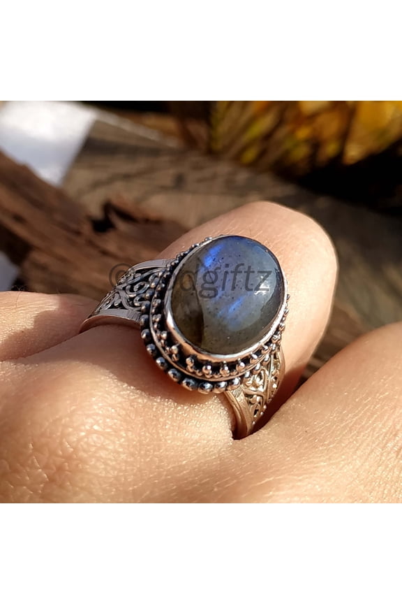Hammered Sterling Silver Labradorite Ring: Natural Gemstone, Cocktail Style