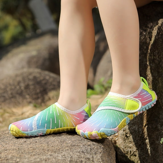 Djtdsds Kids Gradient Water Shoes Non- Barefoot Aqua Socks for Beach Swim Size:2.5