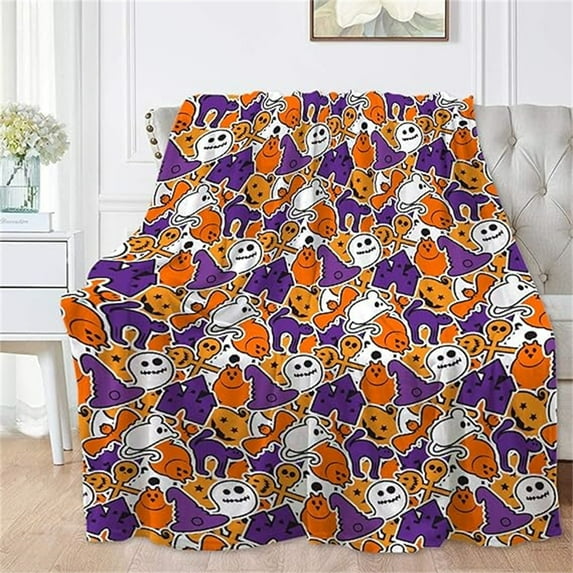 Djunllk Halloween Throw Blanket, 27 x 39 in Knee Thigh Blanket Gentle Fleece Fall Throw Blanket Cozy Warm Cute Halloween Ghost & Pumpkin Blanket, Ultra-Soft Blankets and Throws for Couch Sofa Bed