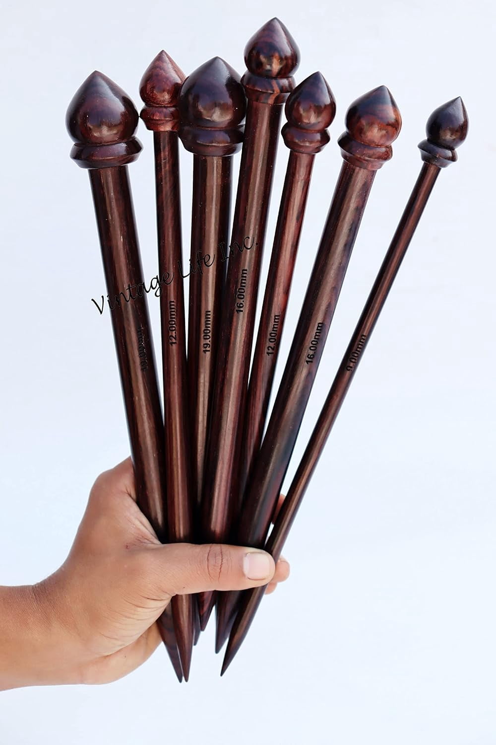 DnU Avenue Yarn Knitting Needles Rosewood & Maple Crafted for Arthritic Hands, Superior Quality, Wood Needles, Buffed Wax Finish, Soft Grip, Stitching Accessories, Brown (Rosewood D2, Set of 13).