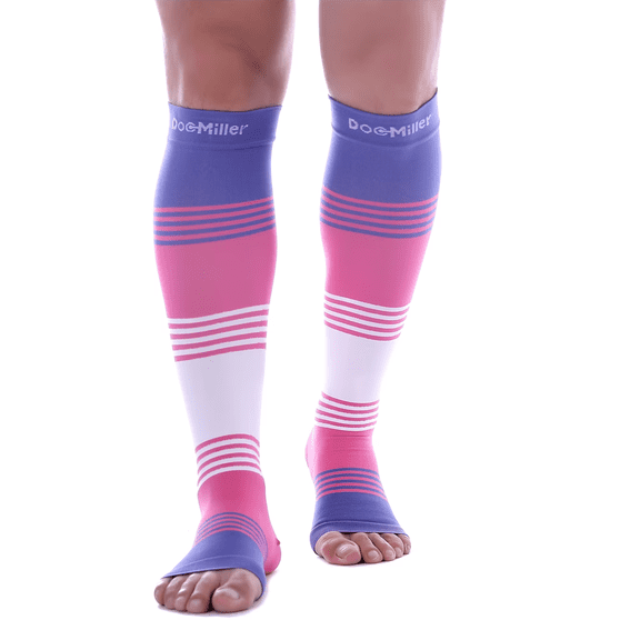 Open Toe Compression Socks, 20-30 mmHg, Toeless Compression Sleeves for Legs, Knee High Stockings for Shin Splints, Varicose Veins, Travel, Pink/Violet/White, Medium Size, 1 Pair