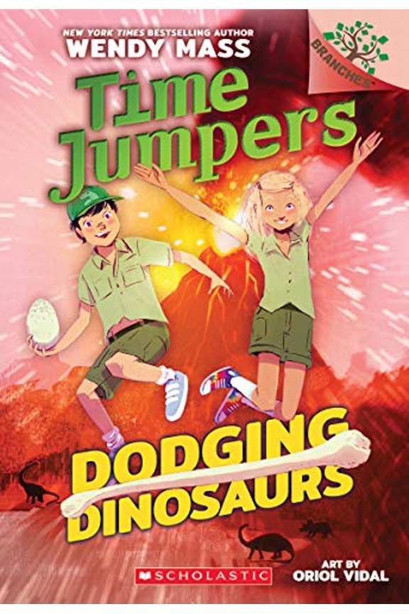 Pre-Owned Dodging Dinosaurs: A Branches Book (Time Jumpers #4): Volume 4 (Paperback) 1338217453 9781338217452