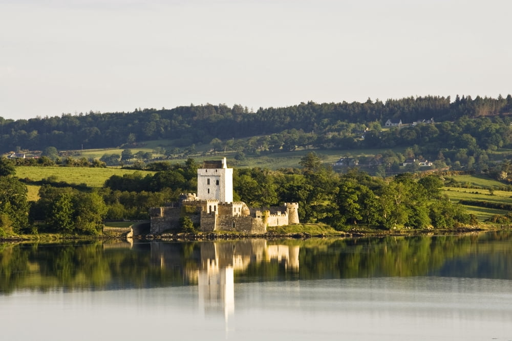 Doe Castle County Donegal Ireland Historic Coastal Irish Castle Canvas Art - Peter McCabe Design Pics (17 x 11)