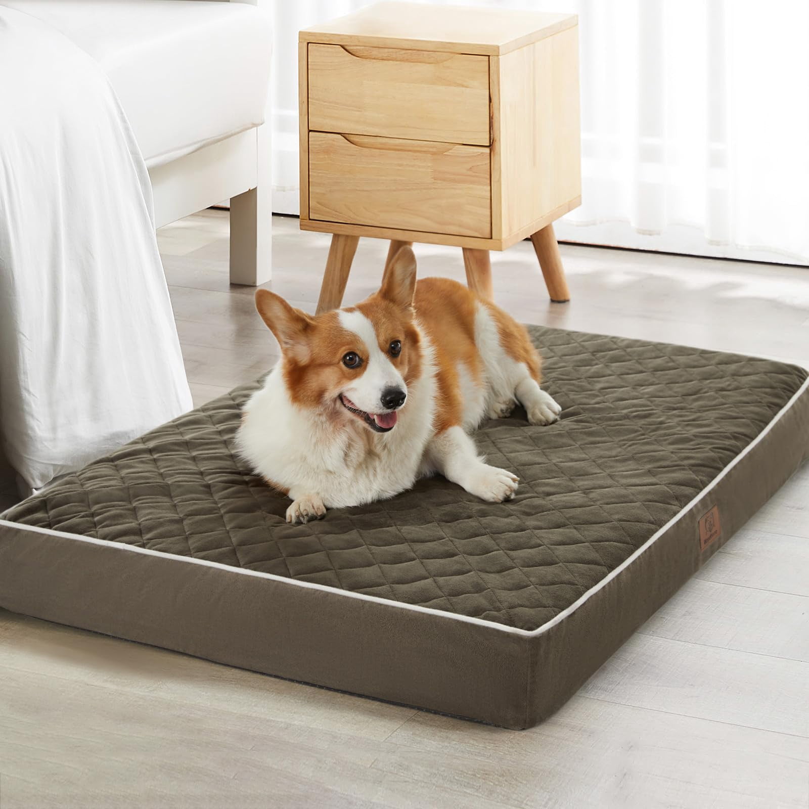 Dog Bed Medium Size  Waterproof Dogs With Removable Washable Cover Multi-needle Quilting Crate