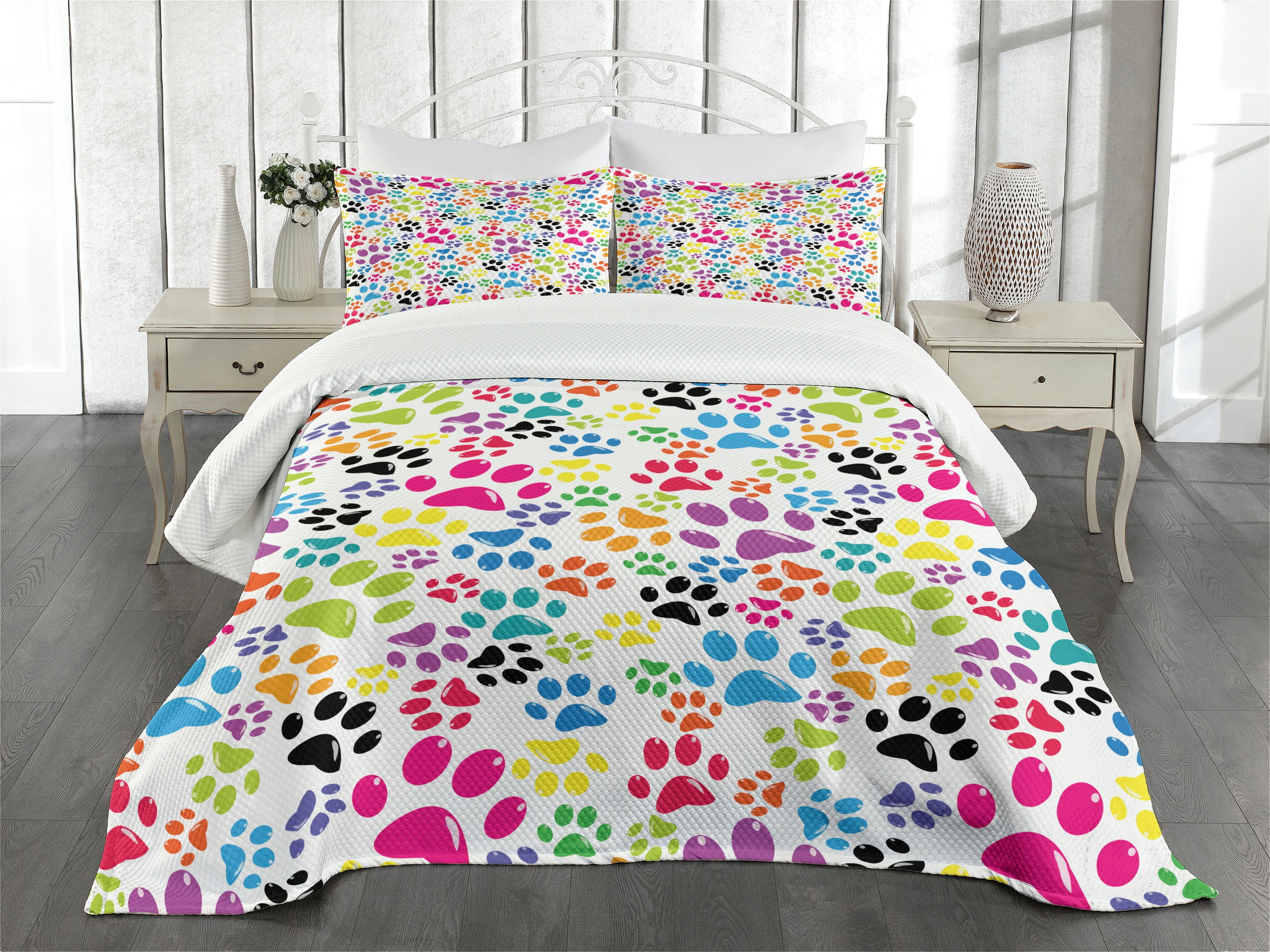 Dog Bedspread Set Queen Size, Colorful Little Paws Cute Steps Childish