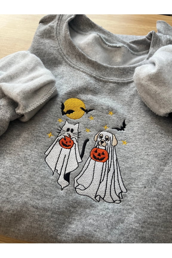 Dog Cat Ghost Embroidered Sweatshirt
