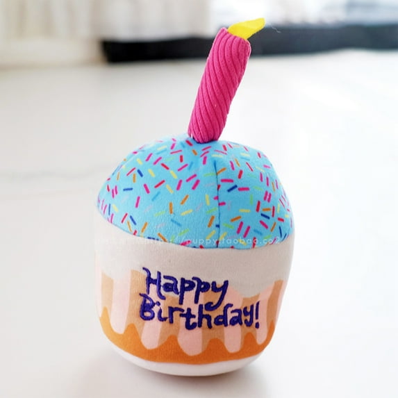 Dog Chew Toy, Squeaky Birthday Cake Toy, Soft Non-Toxic Plush Pet Toy for Dogs, Durable Stuffed Fabric Safe for Puppy Playtime and Birthday Party Activities