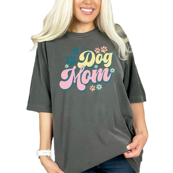 Dog Mom, Paws & Flowers Art Merch, Pepper Comfort Colors T-Shirt, XL