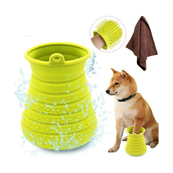 Dog Paw Cleaner Cup with Towel Pet Foot Washer Protable Dog Cleaning Brush for Puppy Cats Massage Grooming Dirty Claw (Green)