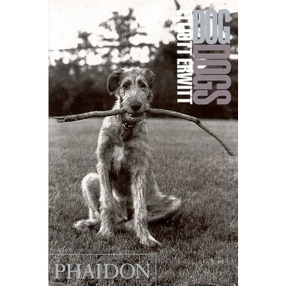 Pre-Owned Dog Dogs (Paperback) 0714838055 9780714838052
