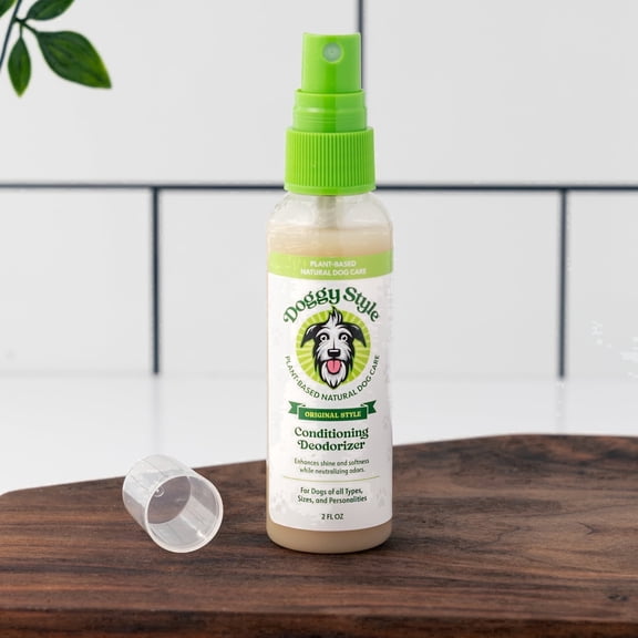 Doggy Style Dog Deodorizing Spray, Plant-Based Conditioning Formula, Long-Lasting Fresh Scent Between Baths, Made in USA, 2 fl oz