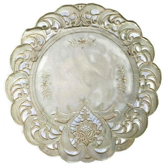 Doily Boutique Round Doily with an Ivory Lace Inset, Size 7 inches