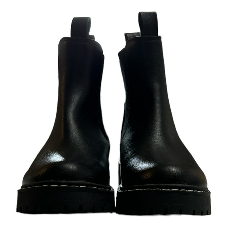 Dolce Vita Women's LEIGHA Chelsea Lightweight Ankle Heel