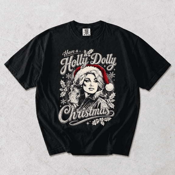 Dolly Christmas Graphic T-Shirt, Holly Dolly Vintage Holiday Short Sleeve Tee