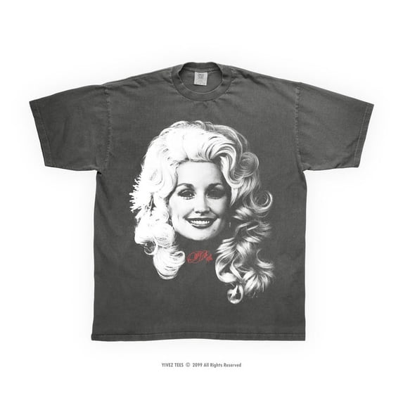 Dolly Retro 80s Country Music Signature Style Graphic T-Shirt