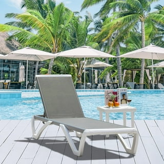Beach lounge hotsell chairs walmart