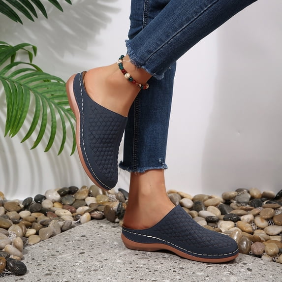 Domuza Closed Toe Slippers for Women Casual Comfortable Slip on Sandals Summer Casual Walking Platform Slides,Lightweight Non Slip Summer Beach Footwear Blue 5.5(EU-36)