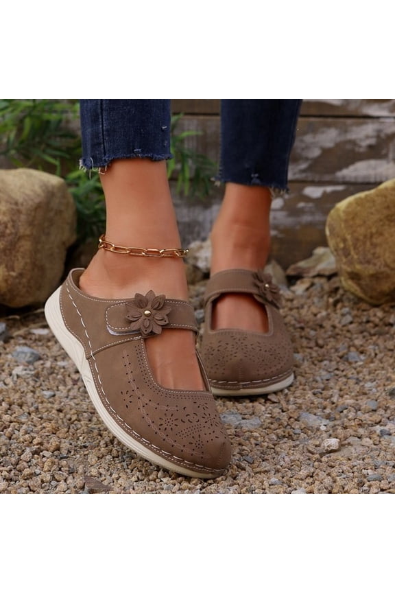 Women's Flower Embellished Clog Mules, Breathable Cutout Wedge Casual Slip On Shoes, Lightweight Comfort Footwear for Daily and Outdoor Use Brown 7（EU-38）