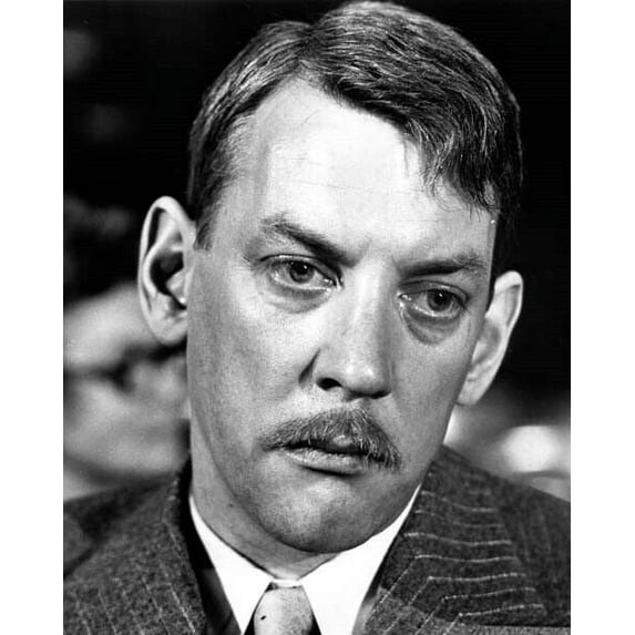 Donald Sutherland 1975 portrait Day of the Locust 8x10 inch photo