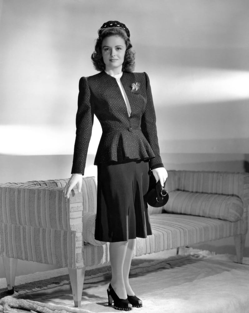 Donna Reed Canvas Art -  (16 x 20)