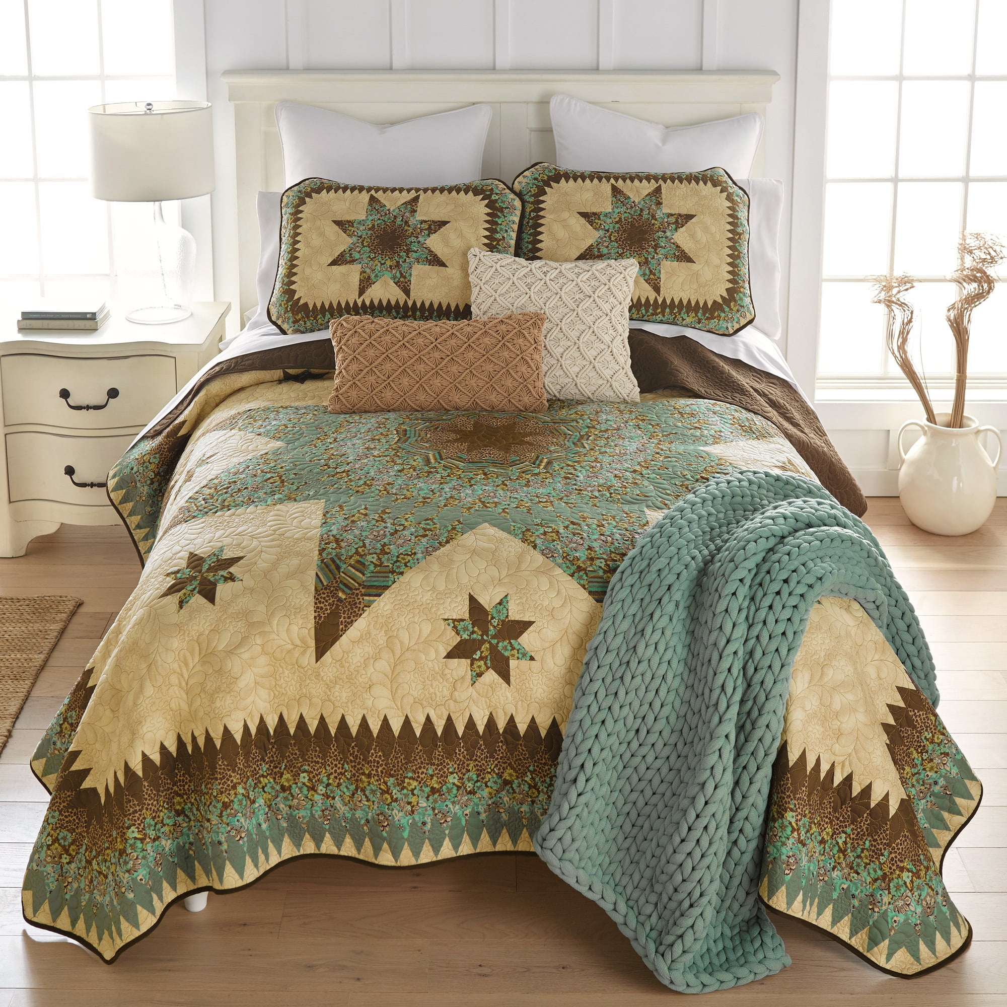6-Piece Tropical Nautical Coastal Quilt Set – Blue White Coral Shell Ocean Theme – Microfiber