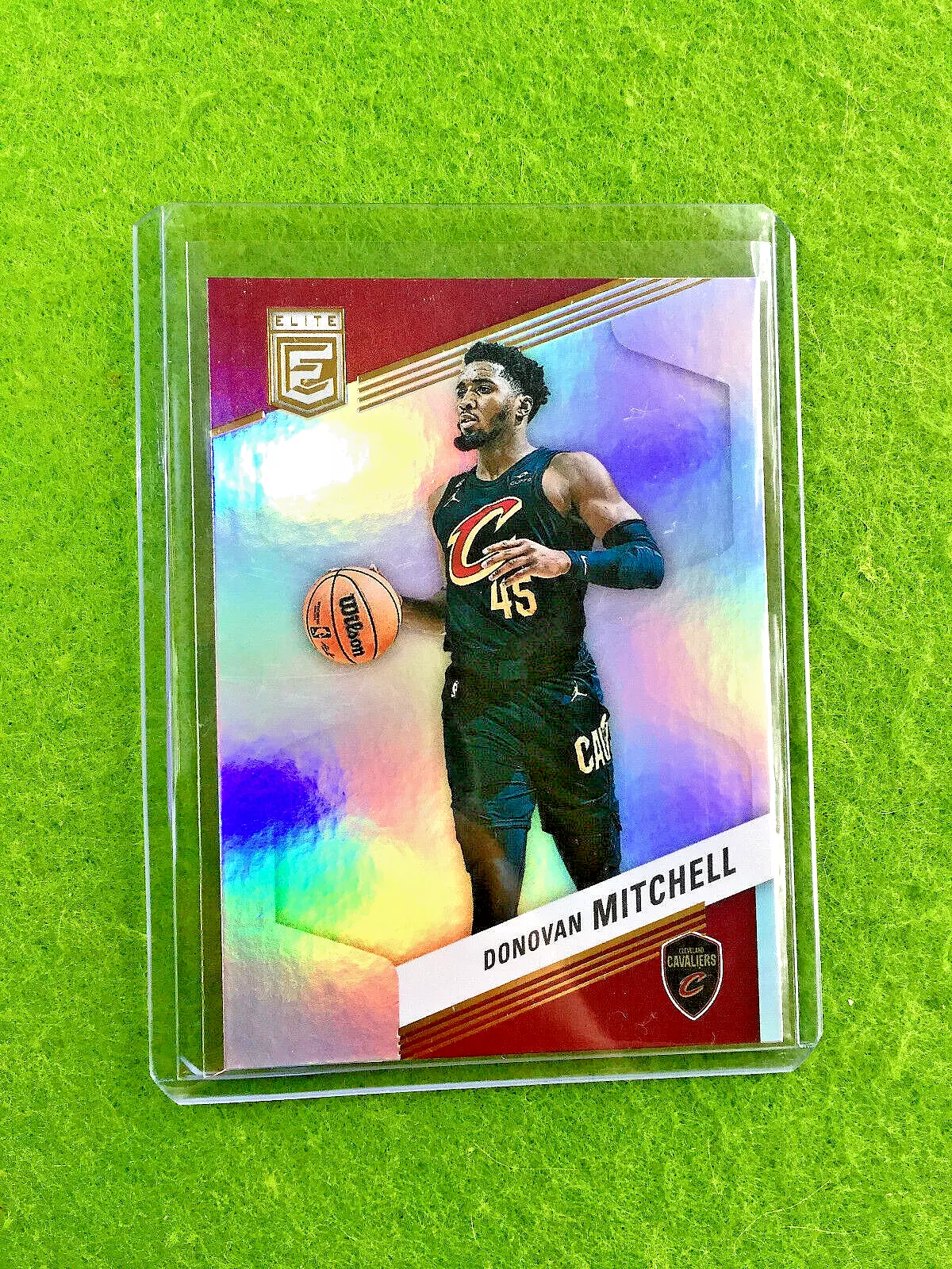 Donovan Mitchell Rookie Card