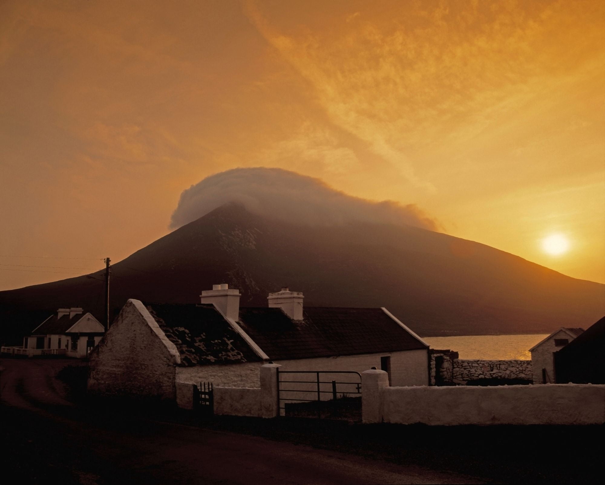 Doogort And Slievemore Achill Island Co Mayo Ireland Canvas Art - The Irish Image Collection Design Pics (32 x 26)