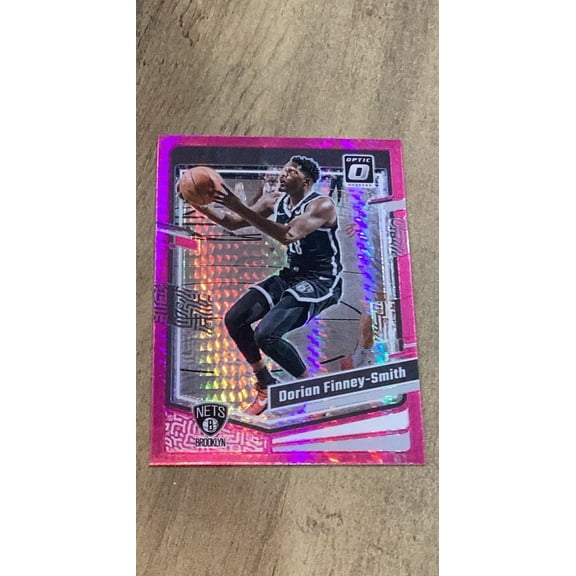 Dorian Finney-Smith 2023-24 Donruss Optic - Hyper Pink 69 trading card