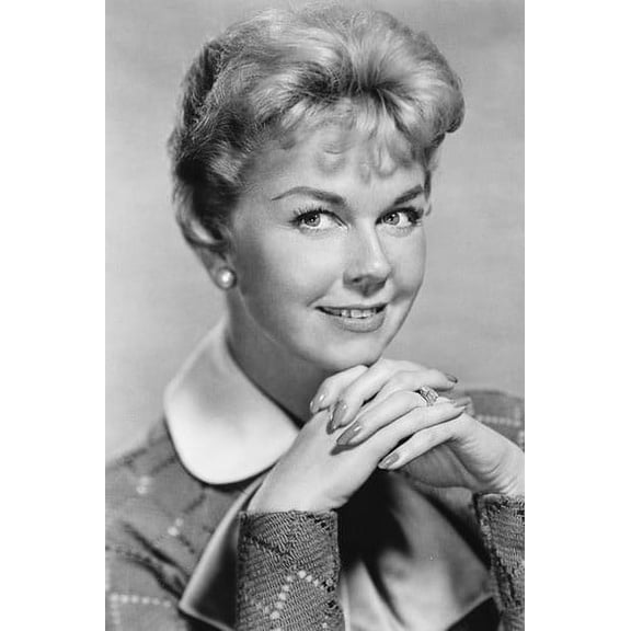Doris Day B&w 24x36 Poster Hands Clapsed Teacher's Pet