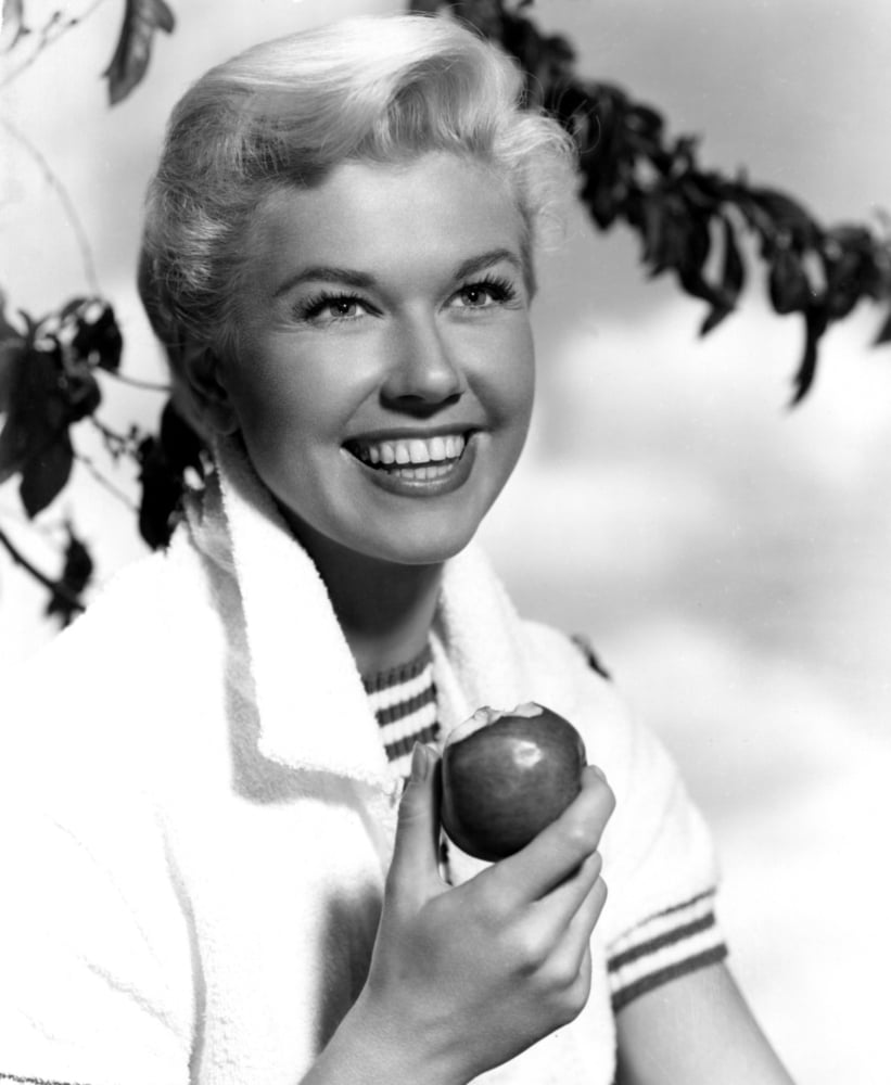 Doris Day Canvas Art - (16 x 20)