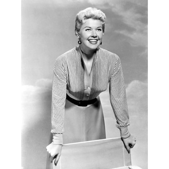 Doris Day Circa 1950S Photo Print (16 x 20)