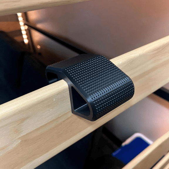 Dorm Bed Footrest Protector, Non-Slip Cushioned Mats for College Bunk Beds, Fits 0.77 Round Rails,Easy to Install (2pcs Black)