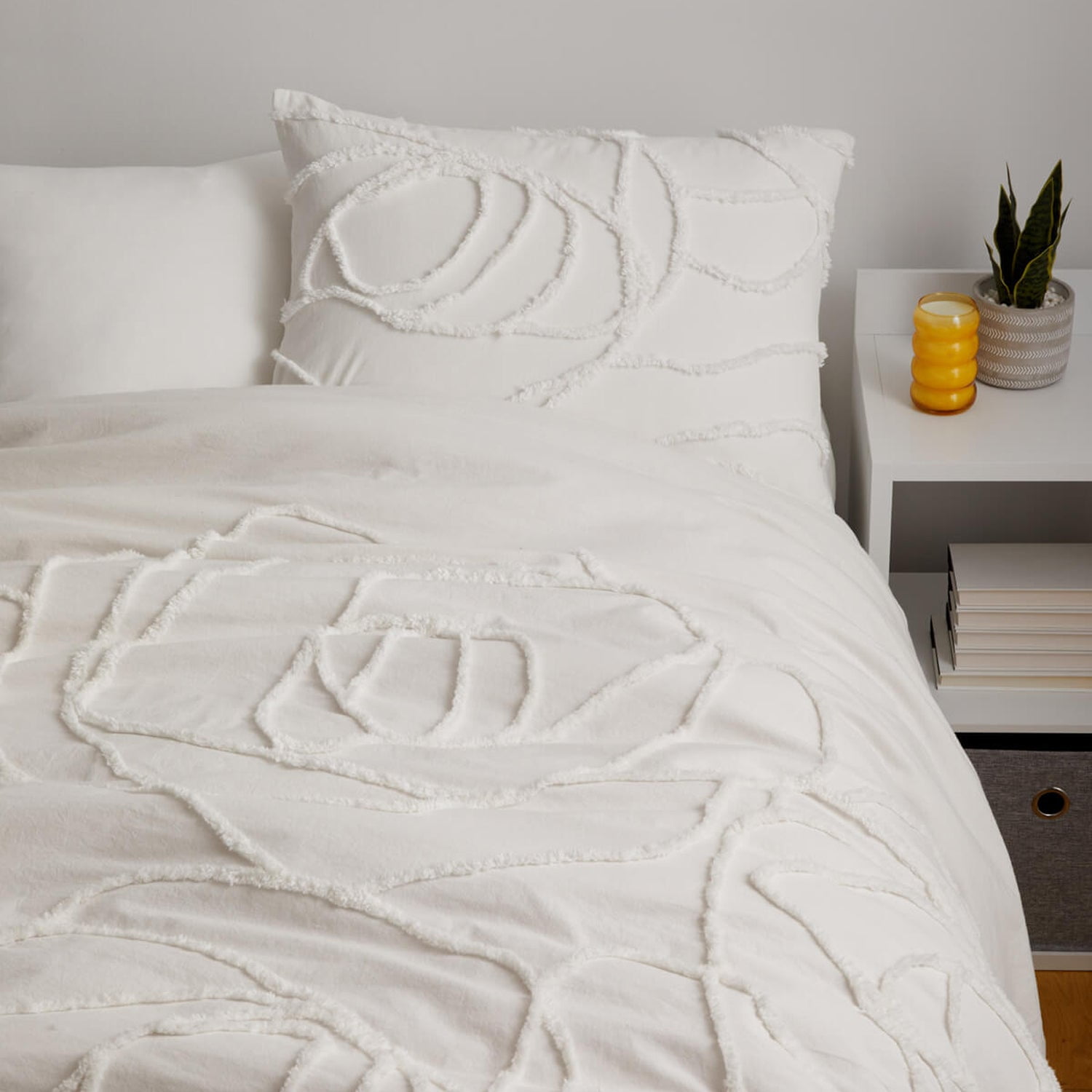 Free Shipping! Dormify Comforter & Sham Set in Boho Rose White, Twin ...