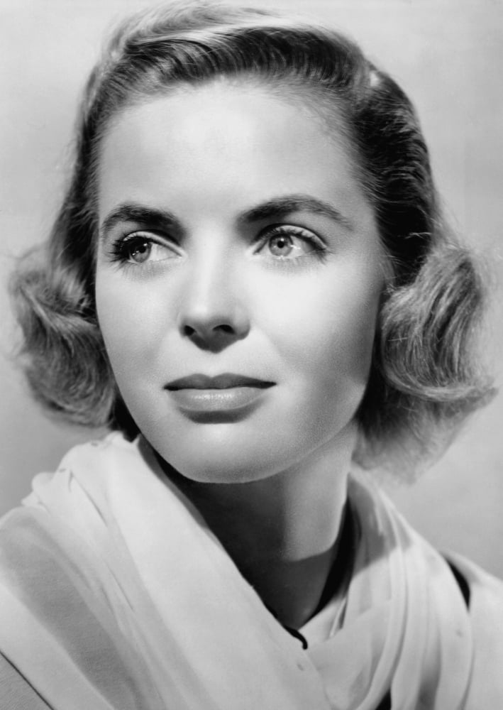 Dorothy Mcguire Canvas Art - (16 x 20)