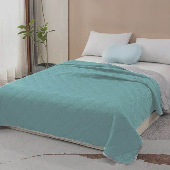 Double Bedding Quilt, All-Season Soft Polyester Cover, Blue & Purple Stitch Design, 100x150cm/39x60in, Machine Washable, 1 Piece