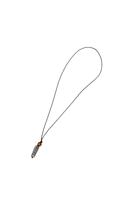 Double Color Option Pinecone Necklace Versatile Sweater Chain With Minimalist Black Rope For Any Occasion