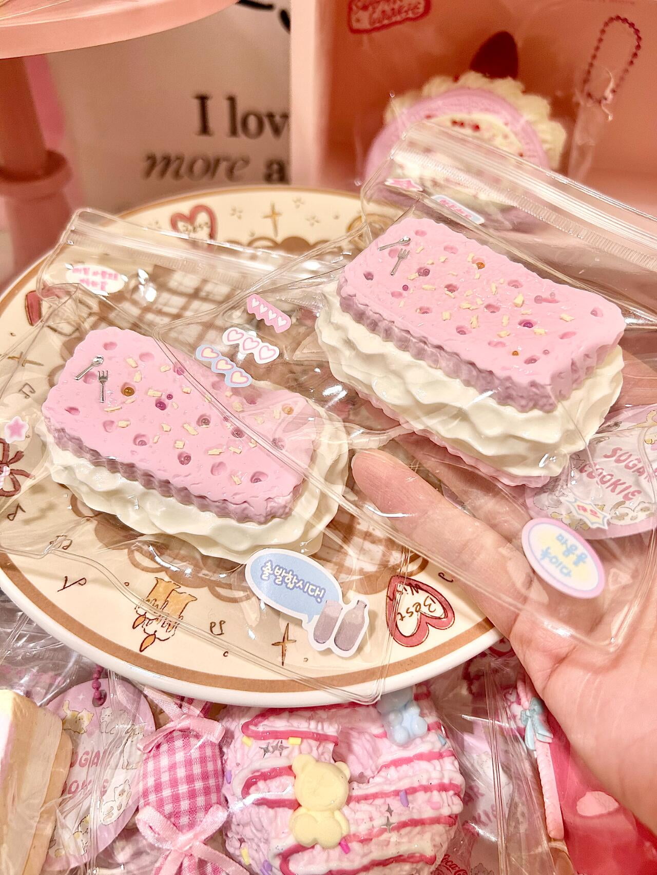 Double Decker Biscuit Cracker Squishy Toy, Thick Cream Cookie Fidget Toy for Stress Relief & ASMR Sensory, Fun Gift for Kids & Adults