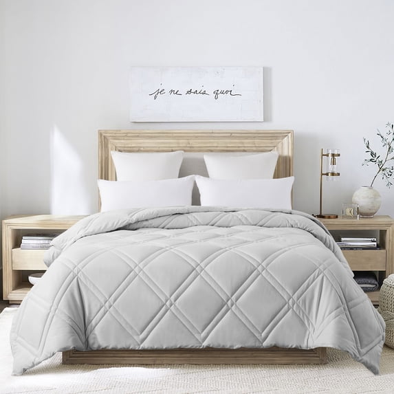 "Double Diamond Down Alternative Comforter - Twin - Grey"
