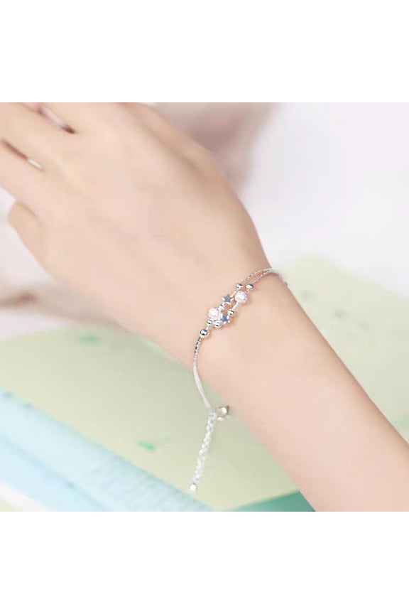 Double Layer Moon Star Bracelet for Women, Adjustable Dainty Celestial Jewelry - Sterling Silver Plated Minimalist Bracelet, Stackable Friendship Gift for Her, Pulsera de Luna y Estrellas
